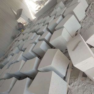 吕梁 白麻花岗岩异形坐凳