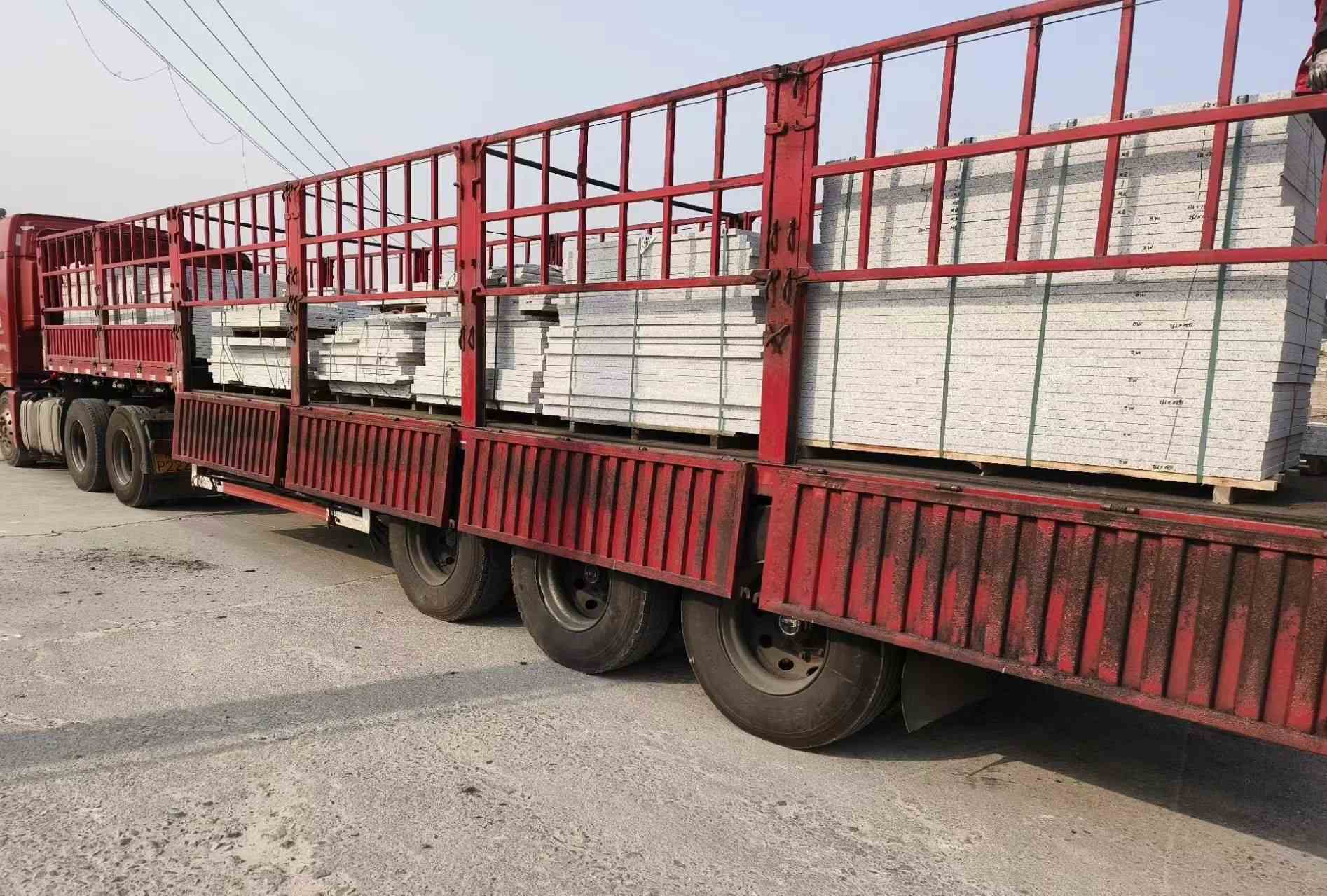 吕梁 白麻荔枝面外墙干挂，工厂装车日常