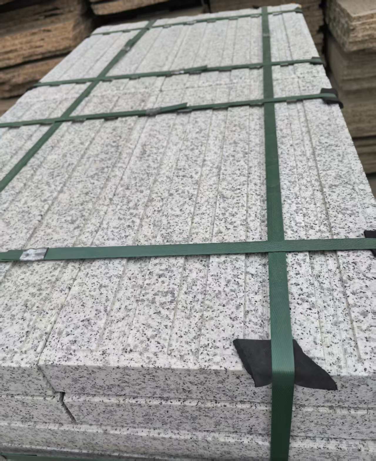 吕梁 白麻花岗岩直行盲道石，盲条，地铺石