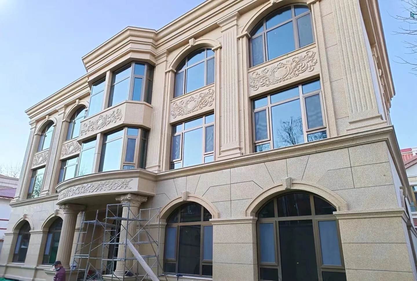 吕梁 黄金麻花岗岩别墅外墙干挂