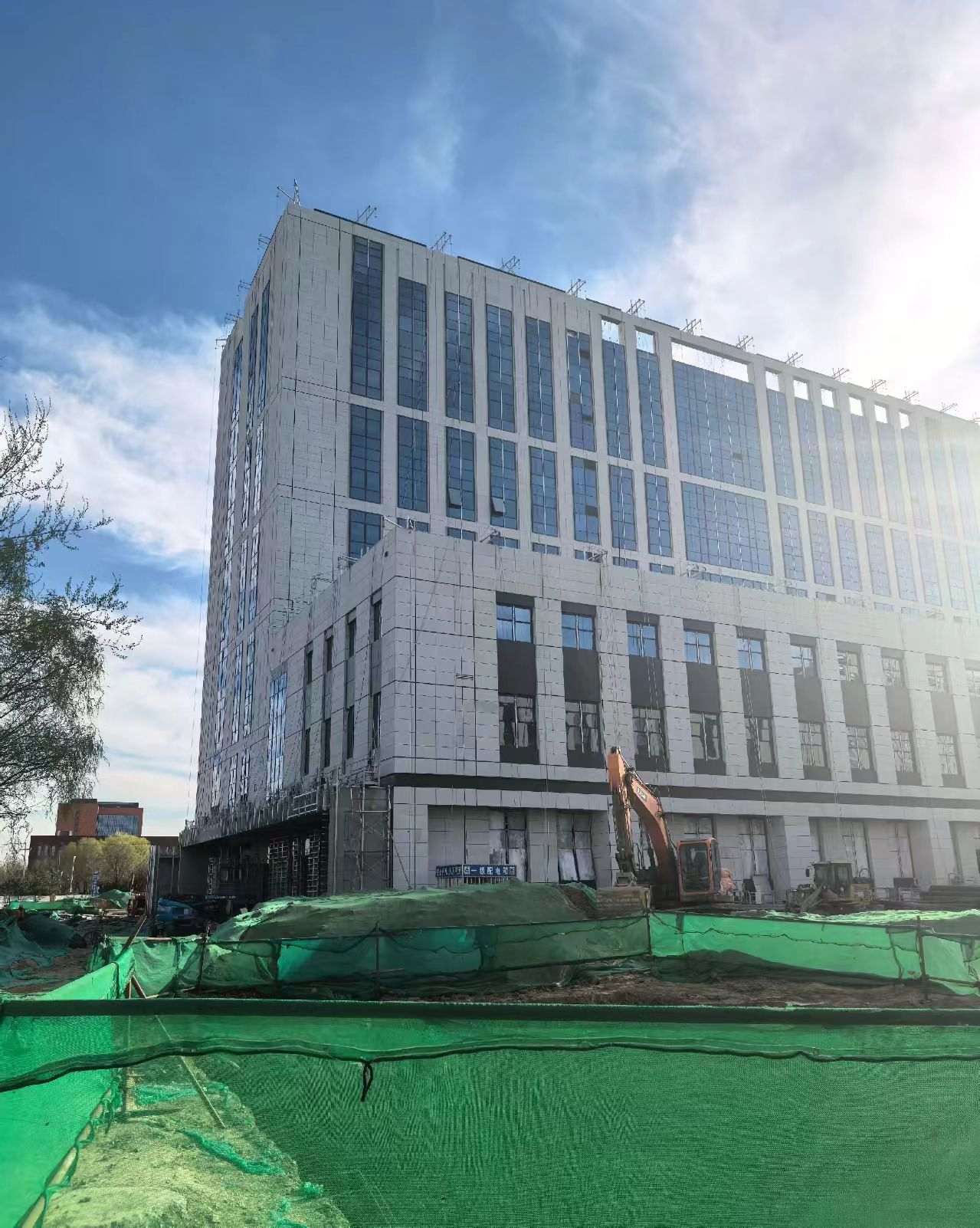 吕梁 白麻花岗岩石材外墙干挂