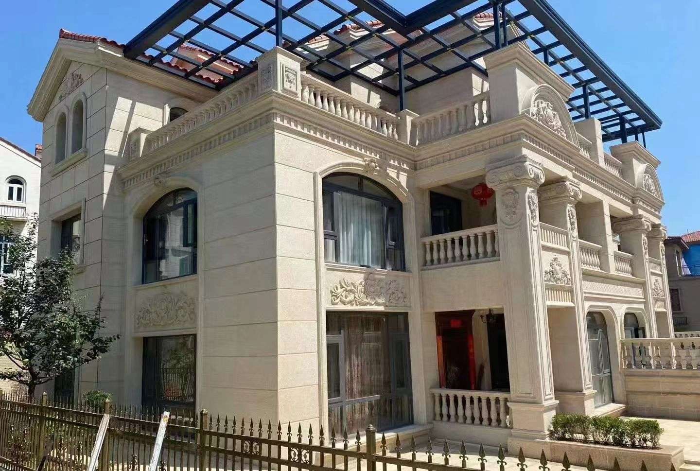 吕梁 黄金麻花岗岩荔枝面别墅外墙干挂