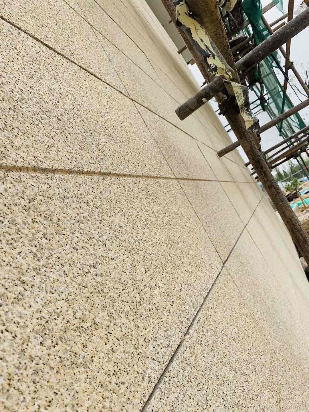 吕梁 黄金麻花岗岩荔枝面外墙干挂石材效果示例