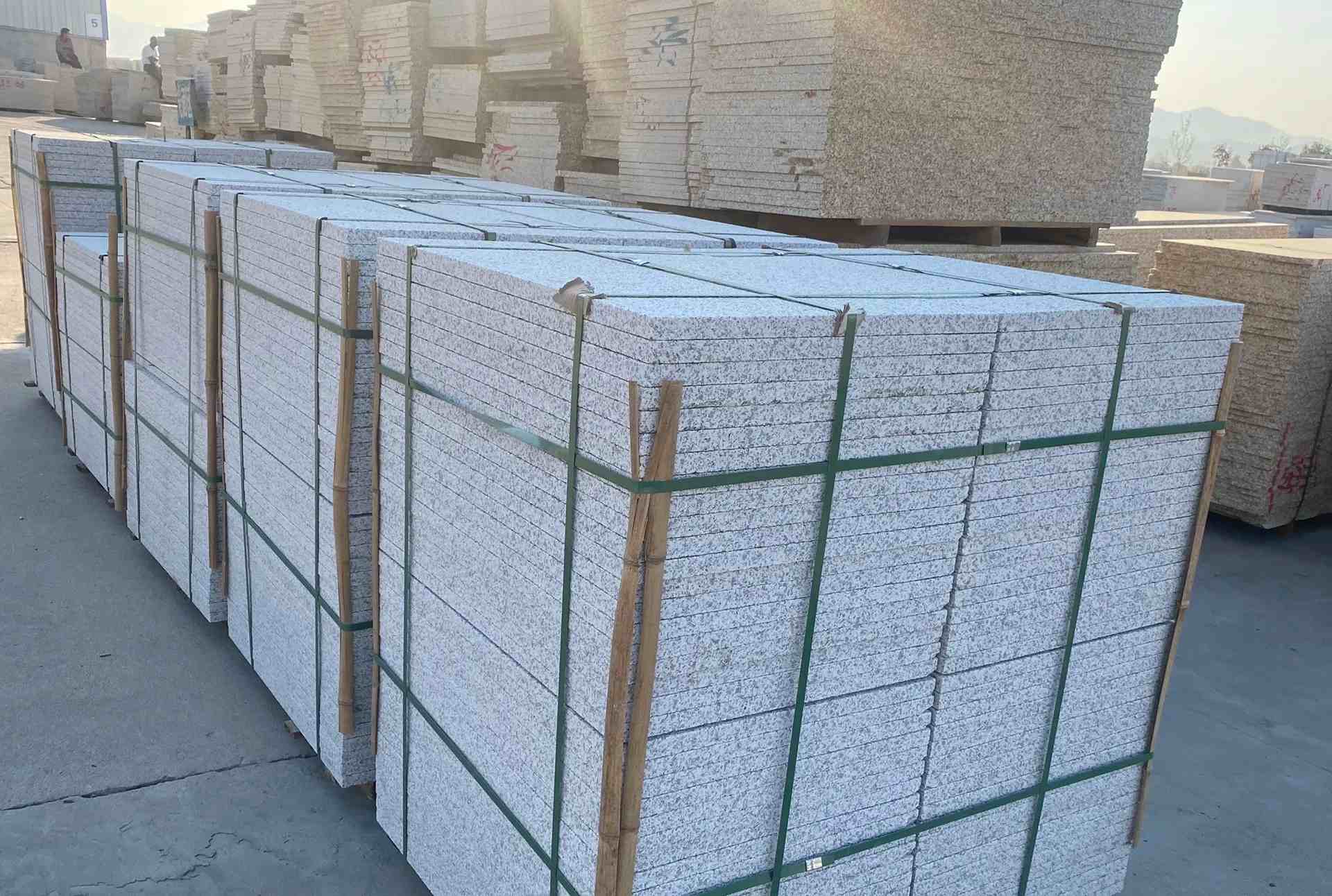 吕梁 白麻花岗岩荔枝面地铺石