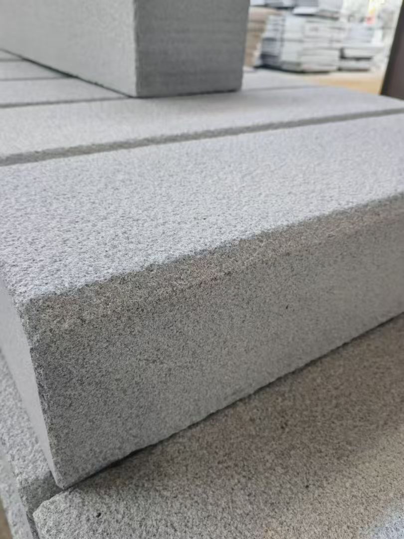 吕梁 芝麻灰荔枝面路沿石